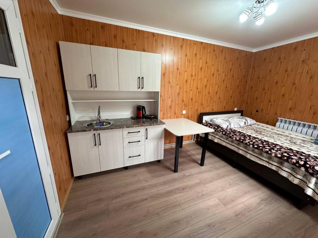 Pamko Bed & Breakfast Naryn Exterior photo